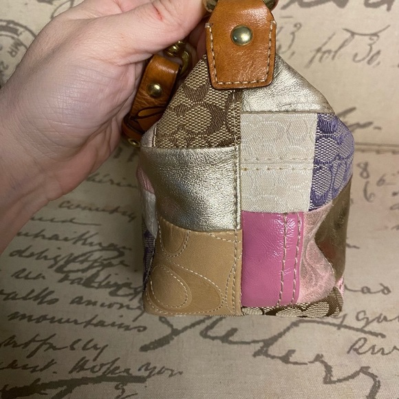 EUC Coach Vintage Color Block Shoulder Bag - Picture 4 of 12